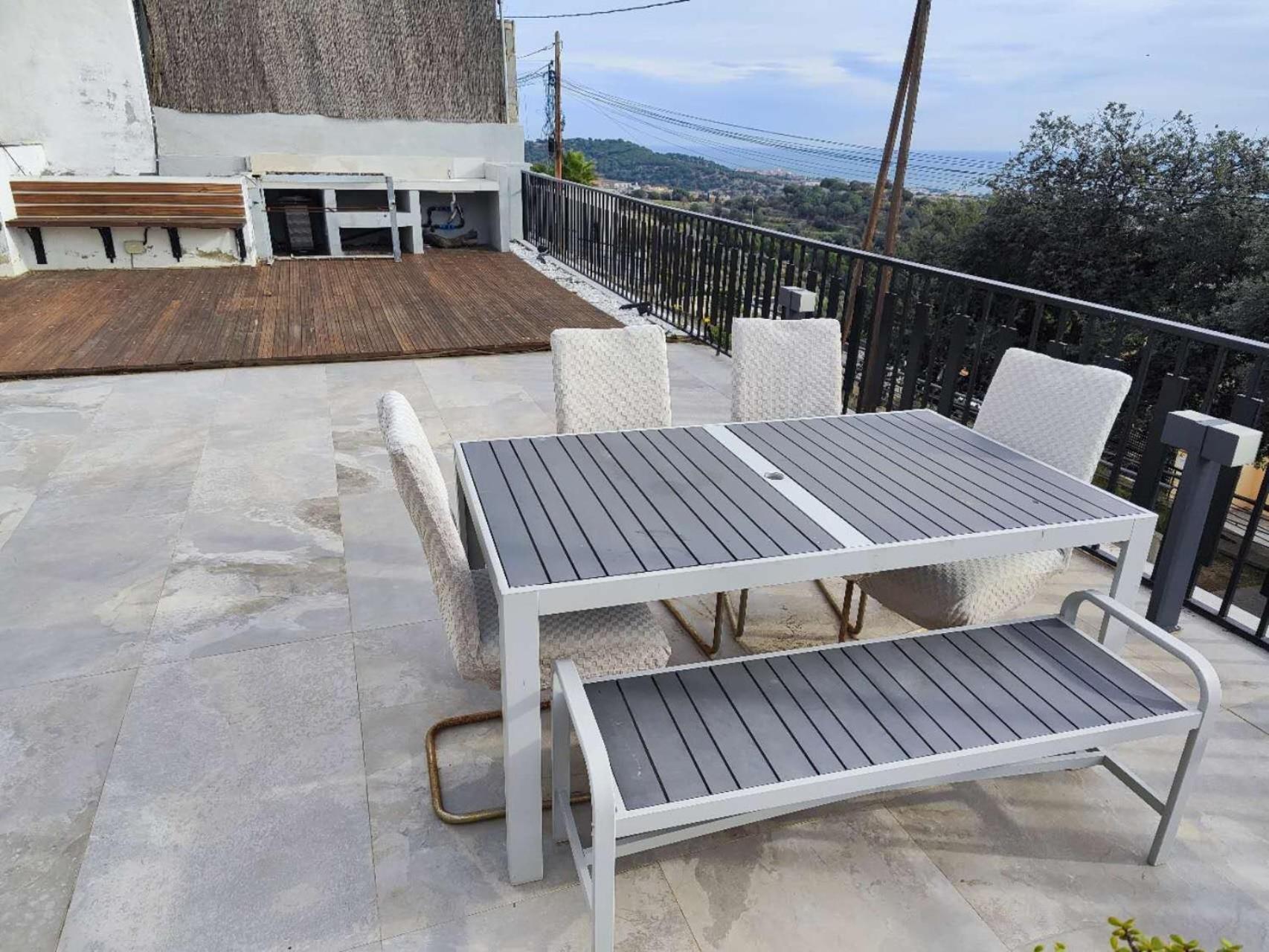 A+View Private Terrace Private Pool Family Fun Villa Бадалона Екстериор снимка